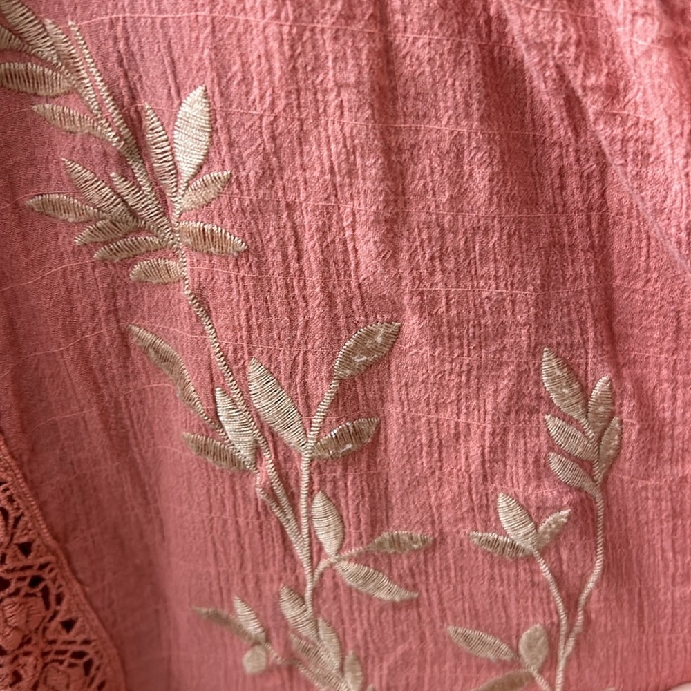 Free People Maria Maria Crochet Embroidered Top - size XS - Picture 9 of 11